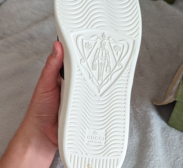 Gucci tiger aces