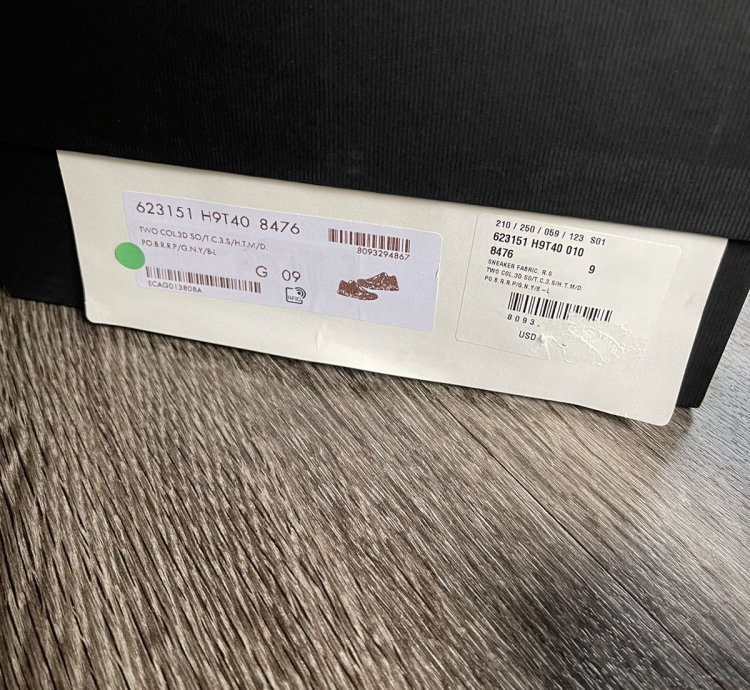 Gucci Ultrapace Mismatched Sneaker
