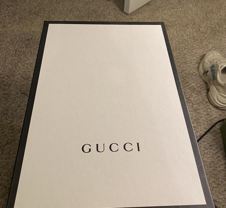Gucci Ultrapace sneakers