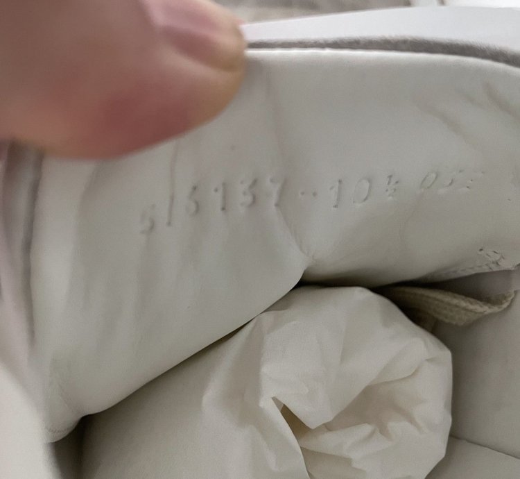Gucci White Ace Blade Sneaker 11US