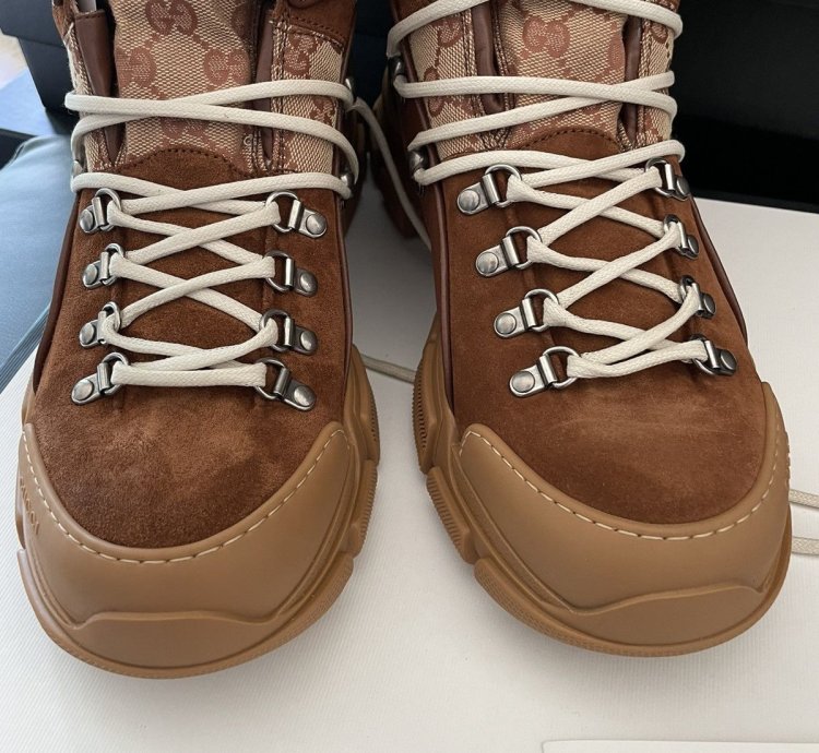 Limited Edition Rare Brand NEW Runway Track Leather Boots