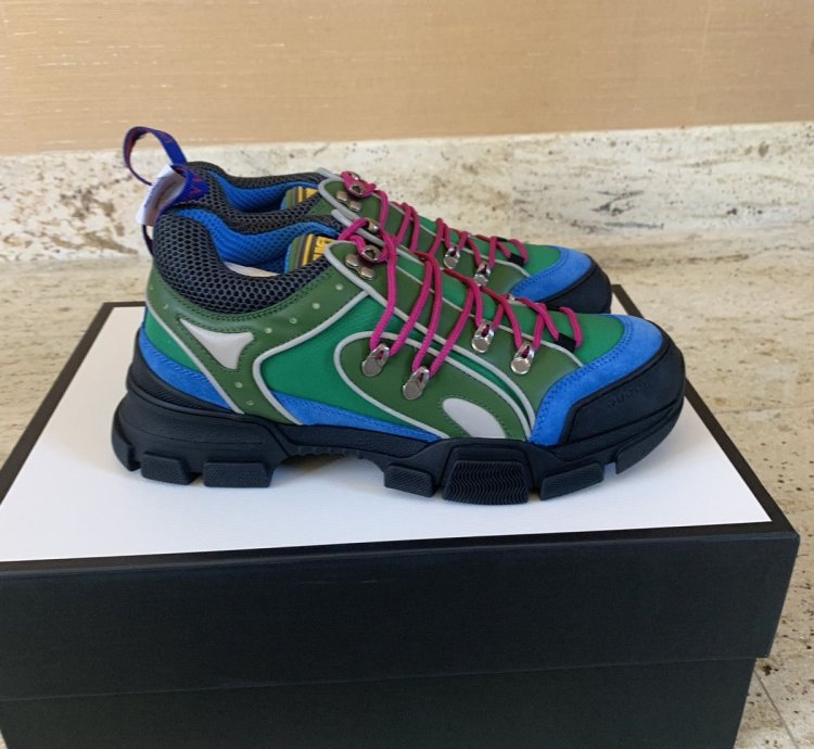 Low Top Flash Trek Sneakers