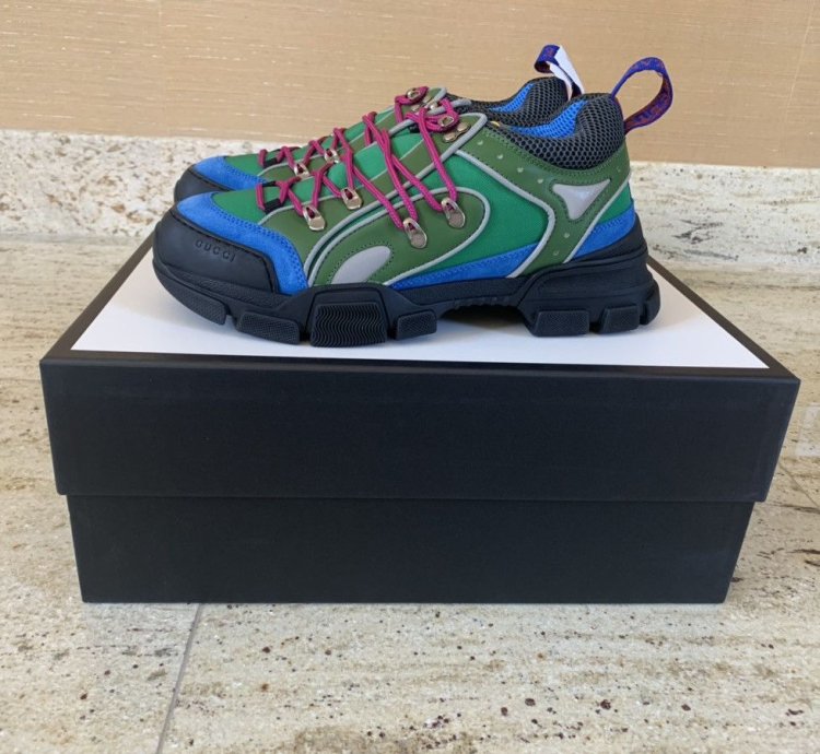 Low Top Flash Trek Sneakers