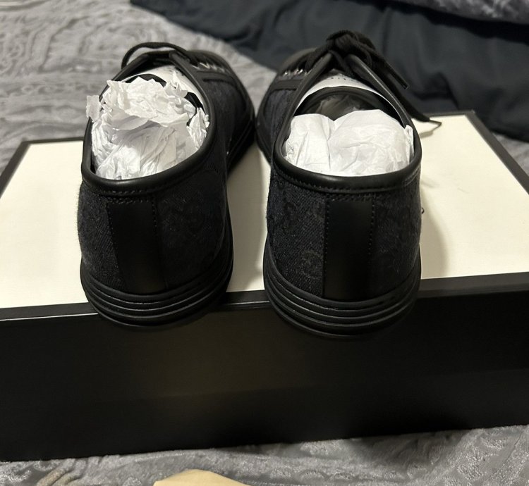 Low top Gucci Sneaker