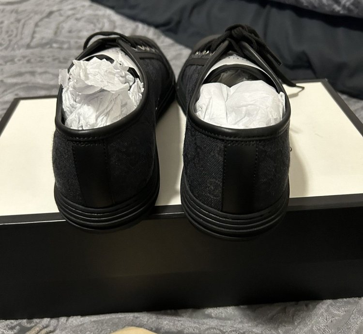 Low top Gucci Sneaker