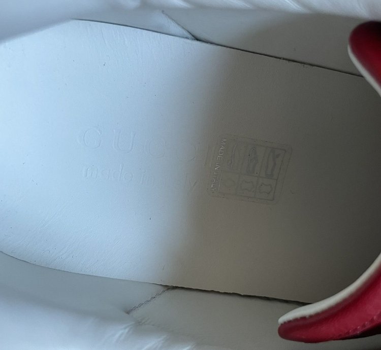 MENS GUCCI ACE SNEAKERS