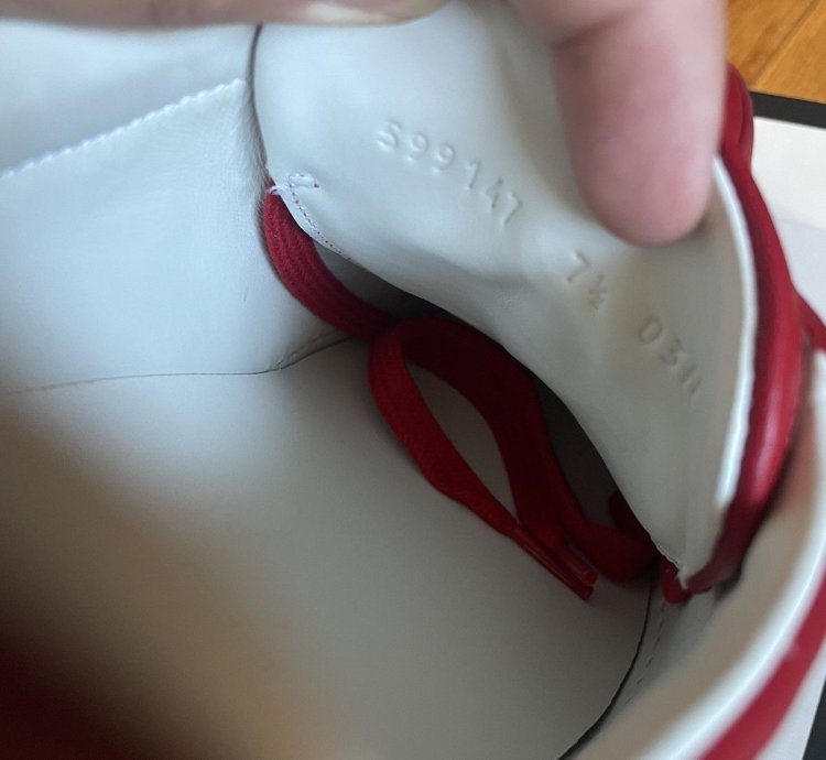 MENS GUCCI ACE SNEAKERS