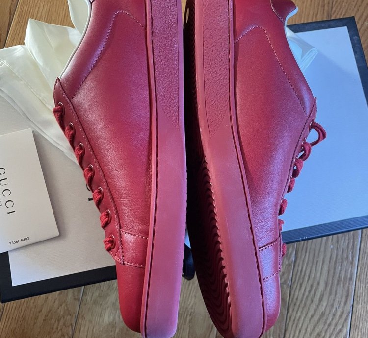 MENS GUCCI ACE SNEAKERS