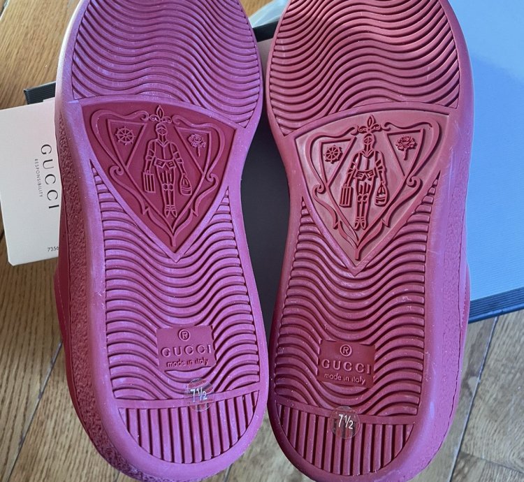 MENS GUCCI ACE SNEAKERS