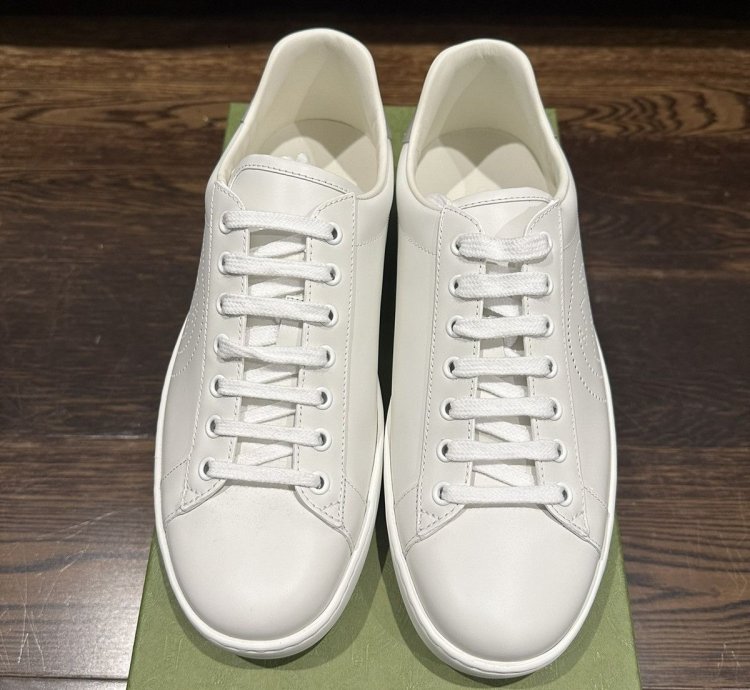 New ace grey trim