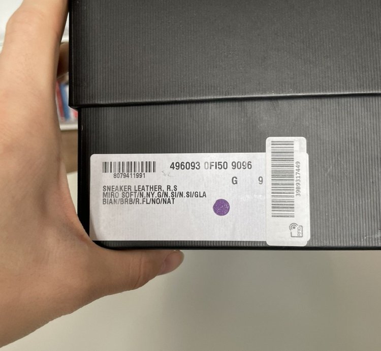 New ace sneakers with fur