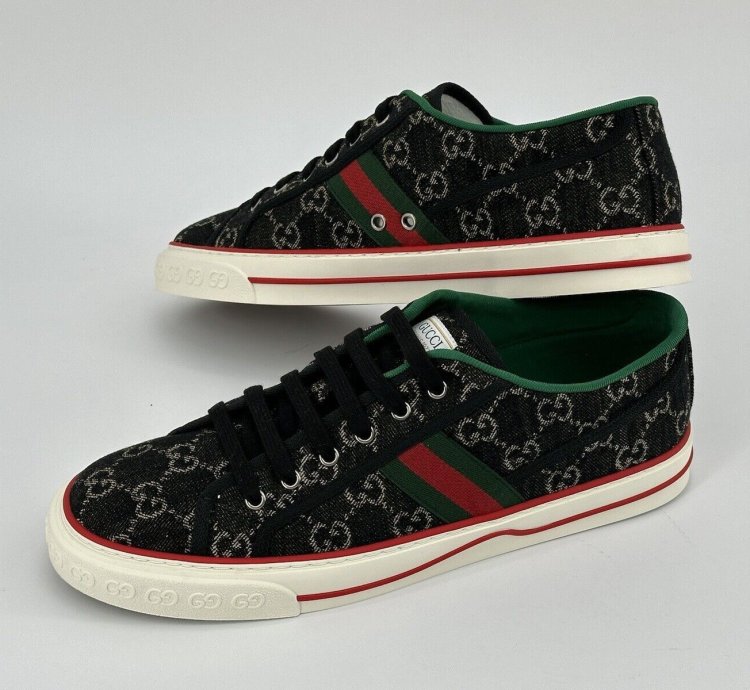 New Gucci Sneakers Size-US-12 5 UK-11 5 EU-45 5