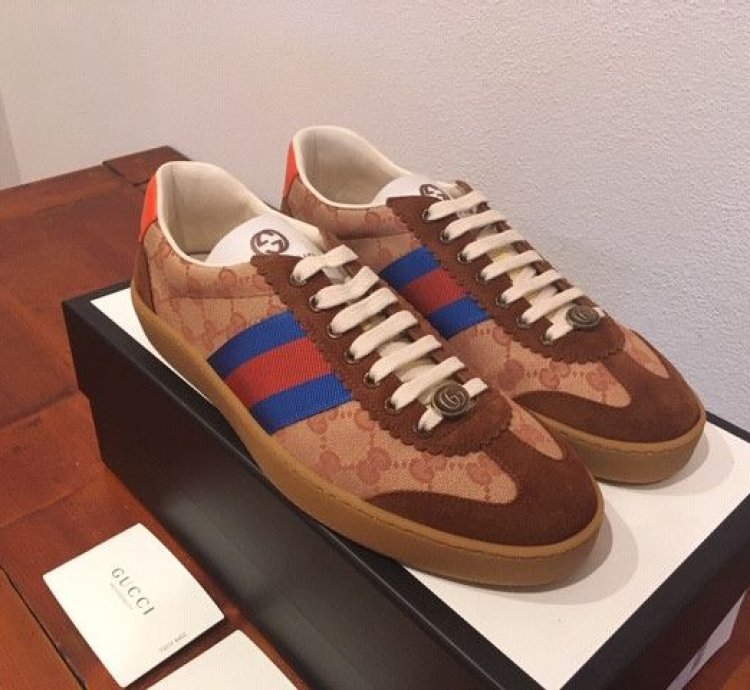 New Gucci SS19 G74 sneakers sz 9 US 10