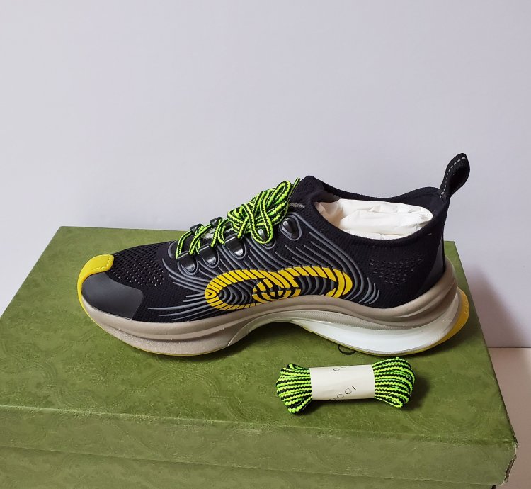 NIB Gucci Run technical knit fabric sneakers 9 US 10