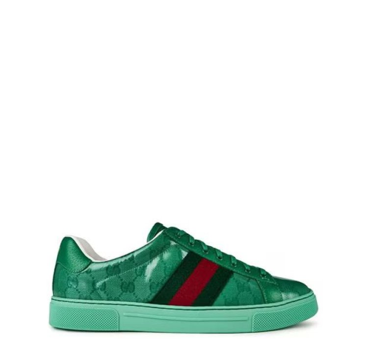 o1g2r1mq0424 Trainers in Multicolor