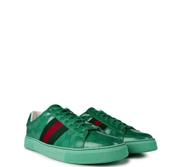 o1g2r1mq0424 Trainers in Multicolor