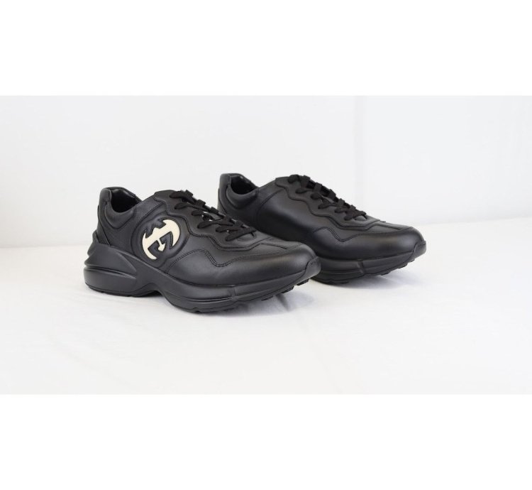 o1rshd1 Rython Sneakers in Black White