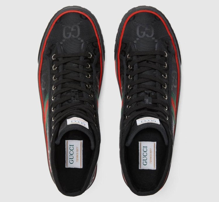 o1s1wg110225 Off The Grid High Top Sneakers in Black