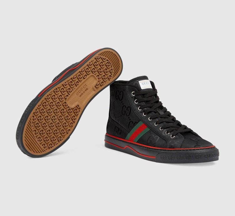 o1s1wg110225 Off The Grid High Top Sneakers in Black