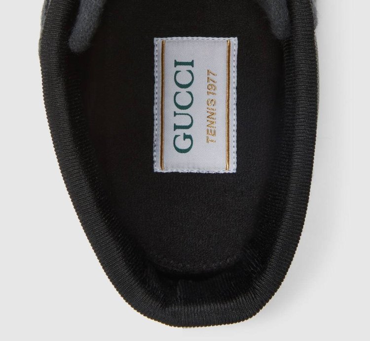 o1s1wg110225 Off The Grid High Top Sneakers in Black
