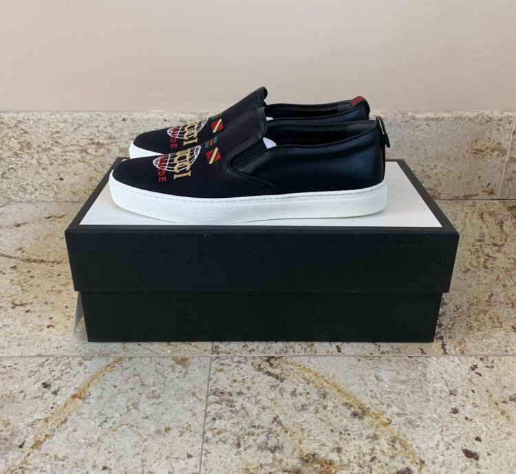 Old Tennis Tweed Sneaker in Black