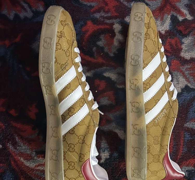 RARE Gucci Adidas Gazelle