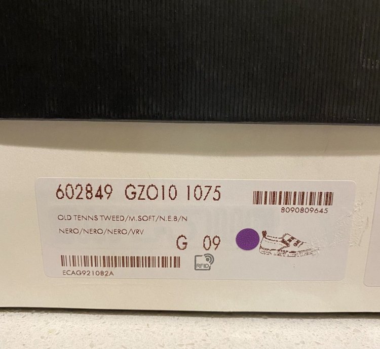 Rare Gucci WorldWide Sneakers