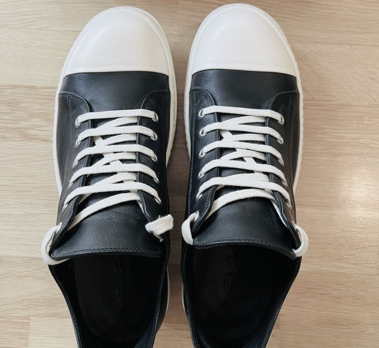 Rick Owens Ramone Sneakers (Low Top)