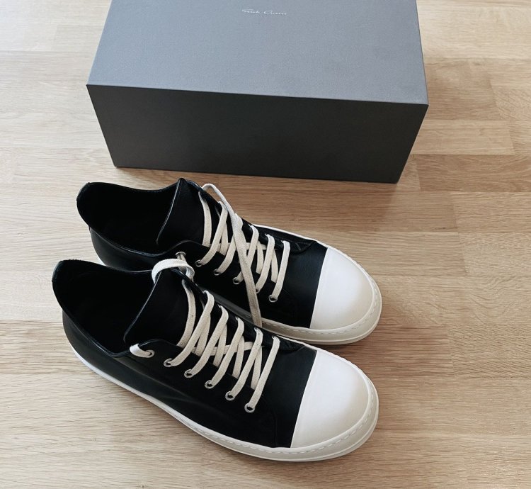 Rick Owens Ramone Sneakers (Low Top)