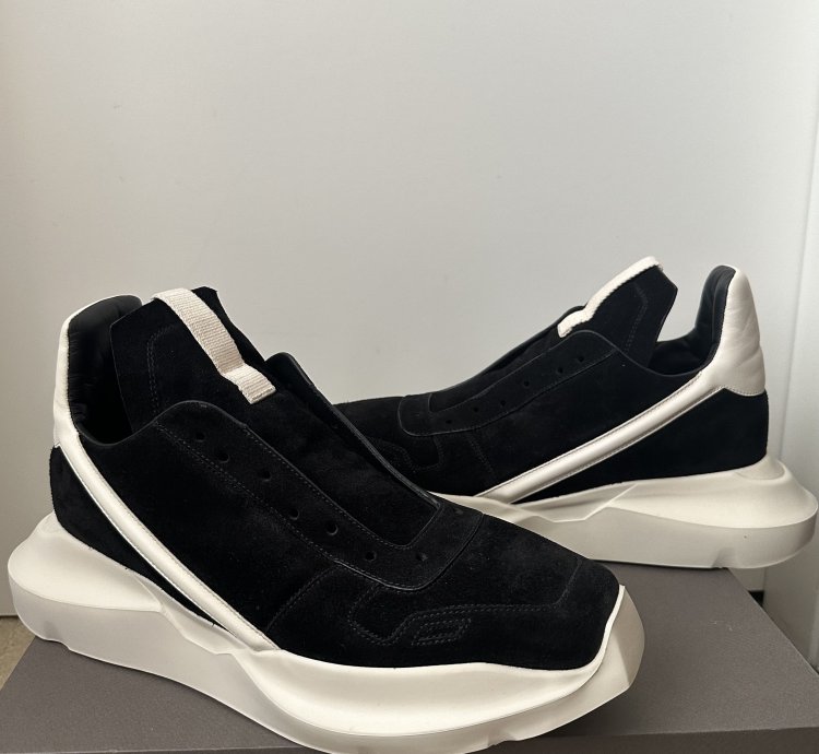 RICK OWENS SS23 EDFU GETH RUNNER SUEDE