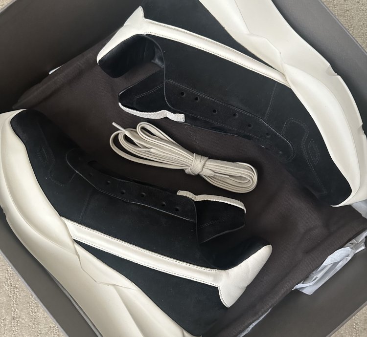 RICK OWENS SS23 EDFU GETH RUNNER SUEDE