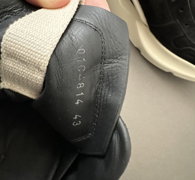 RICK OWENS SS23 EDFU GETH RUNNER SUEDE