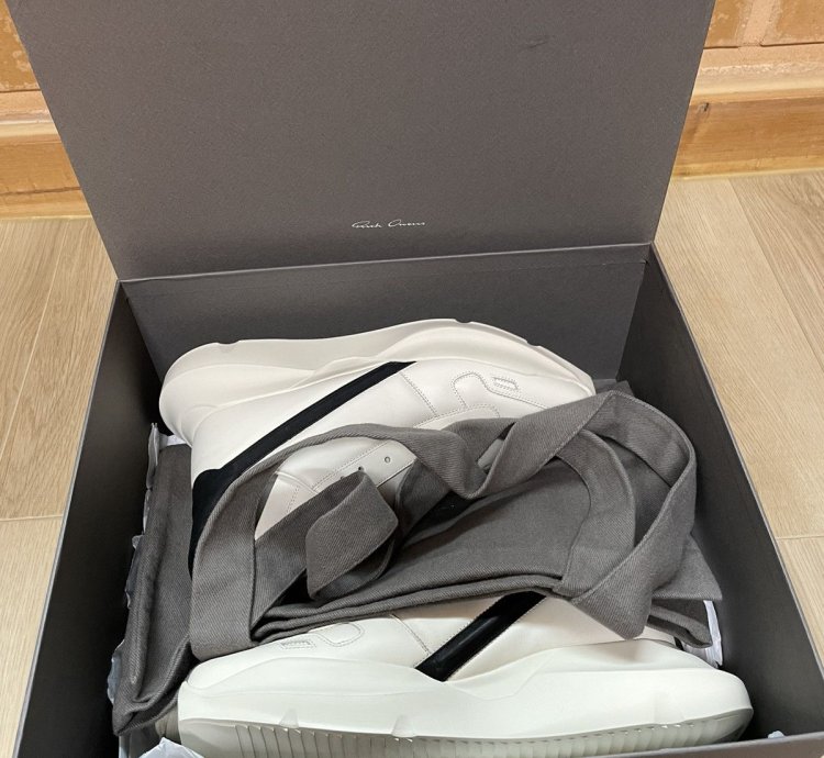 Rick Owens SS23 Geo Geth Runner Milk Black 42