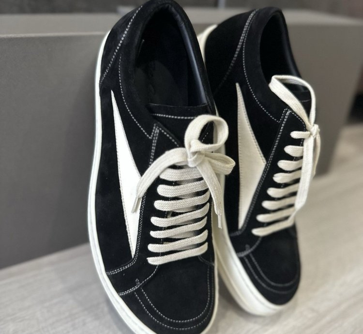 RICK OWENS STROBE SNEAKER VINTAGE BLACK SUEDE