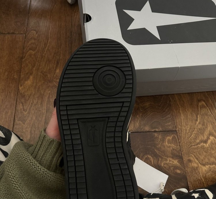 Rick Owens TURBOWPN Converse shoes in Black Cloud Cream