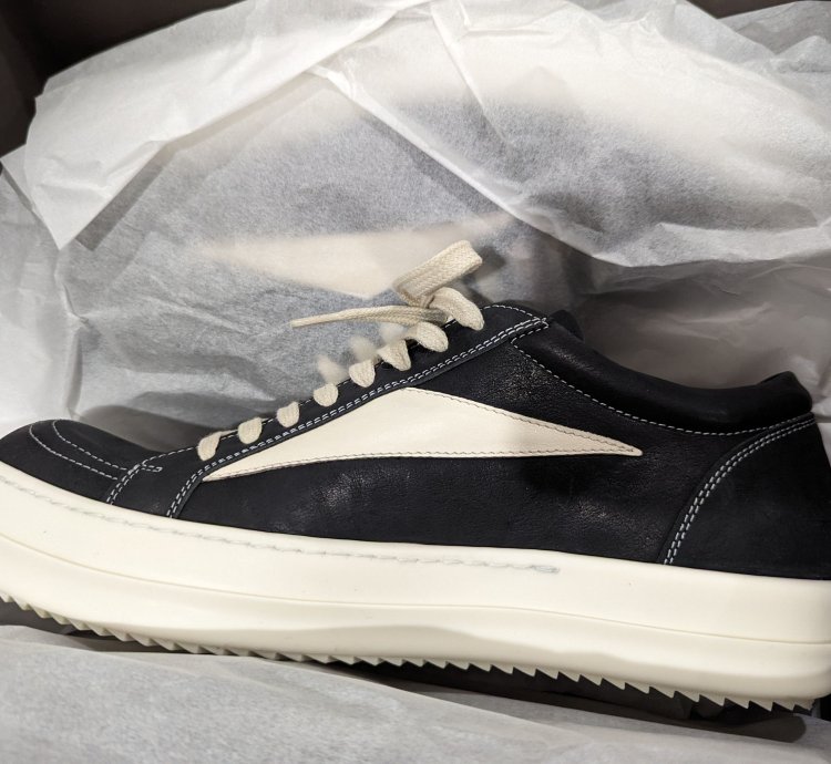 Rick Owens Vans waxy nubuck vintage sneaker black milk