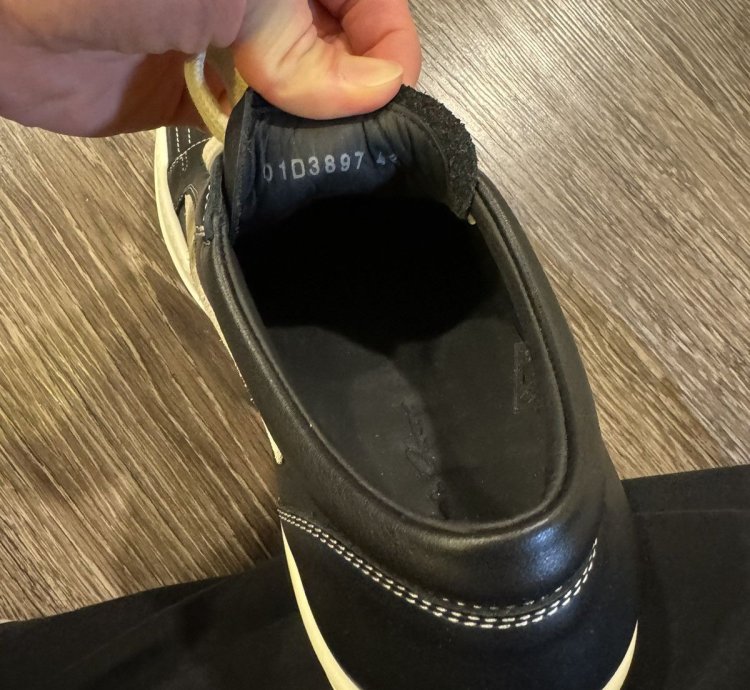 Rick Owens Vintage Leather Sneakers Sz 42