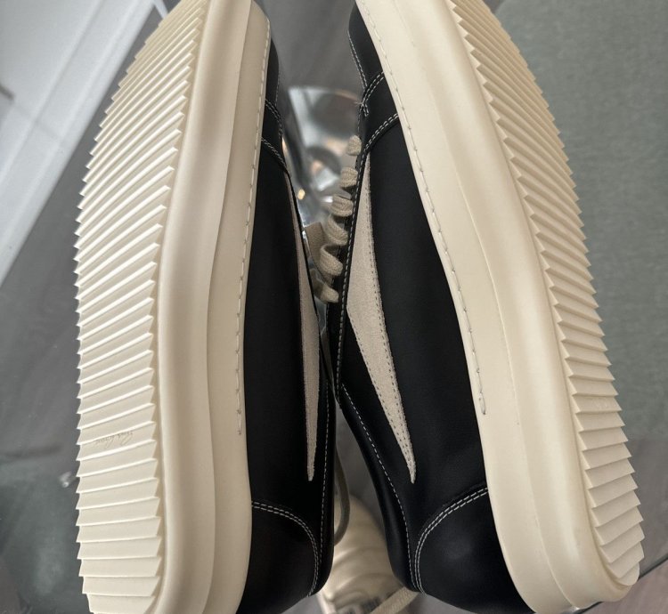 Rick Owens Vintage leather Sneakers Sz 44