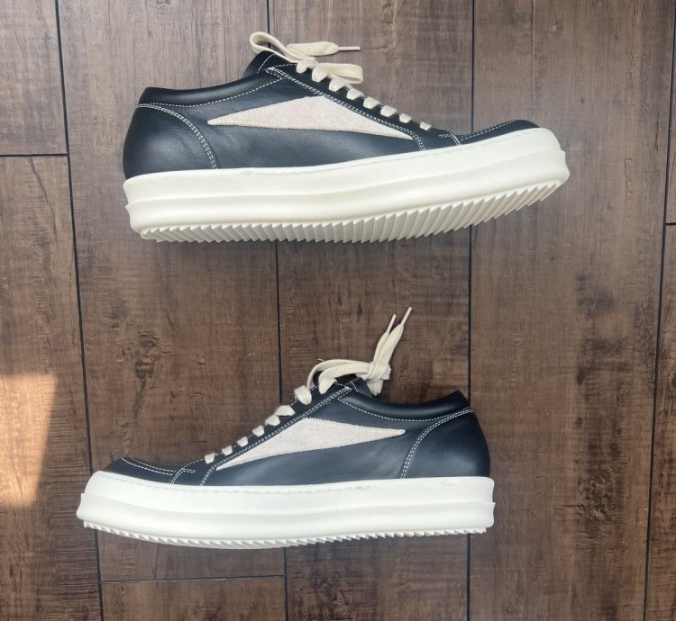 Rick Owens Vintage Sneakers in Black Milk