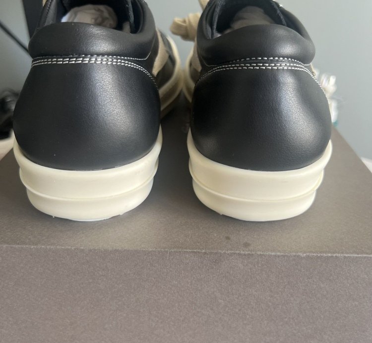 Rick Owens Vintage Sneakers in Black Milk