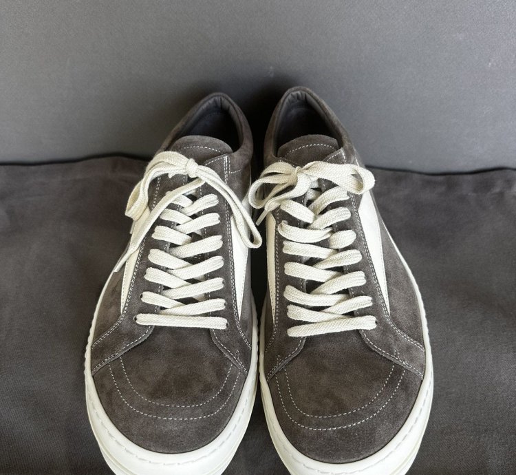 RICK OWENS VINTAGE SNEAKS IN DUST LEATHER SZ 42 NEW BOX
