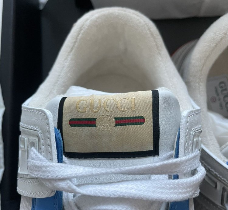 Runway Limited Edition Gucci Logo Sneakers Limited Edition