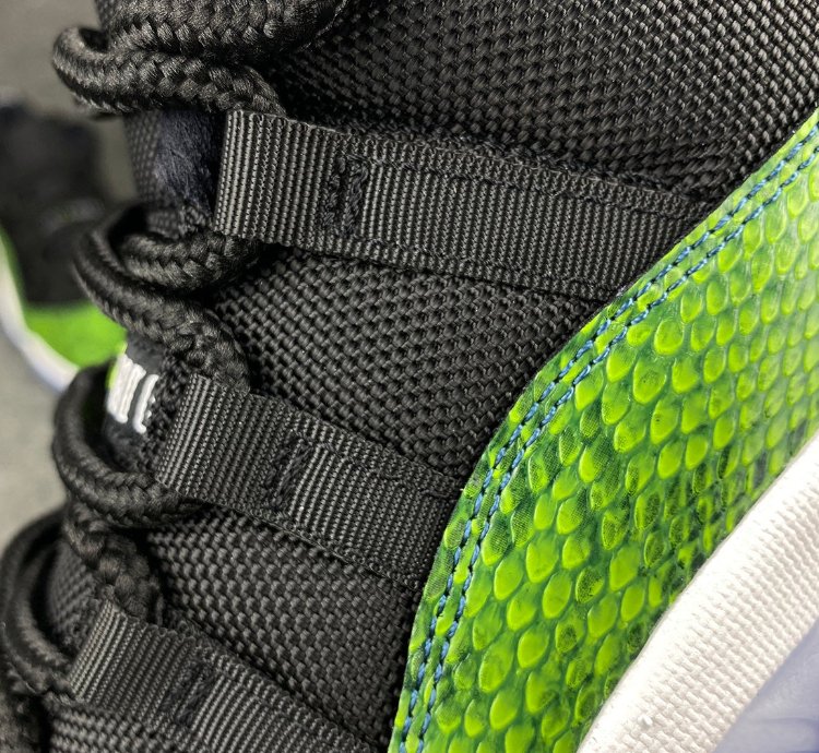 Nike Air Jordan 11 Retro Low Green Snakeskin