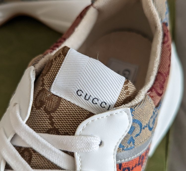 Size 13 5 Gucci multicolor rhyton sneakers