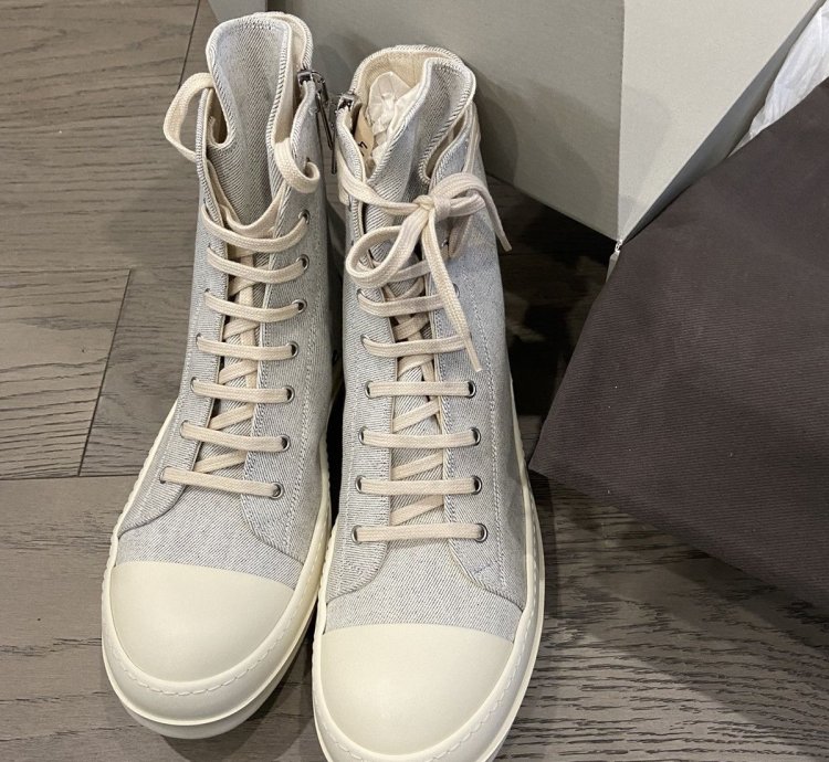 Size 41 NEW WITH TOTE RICK OWENS HIGH TOP RAMONES