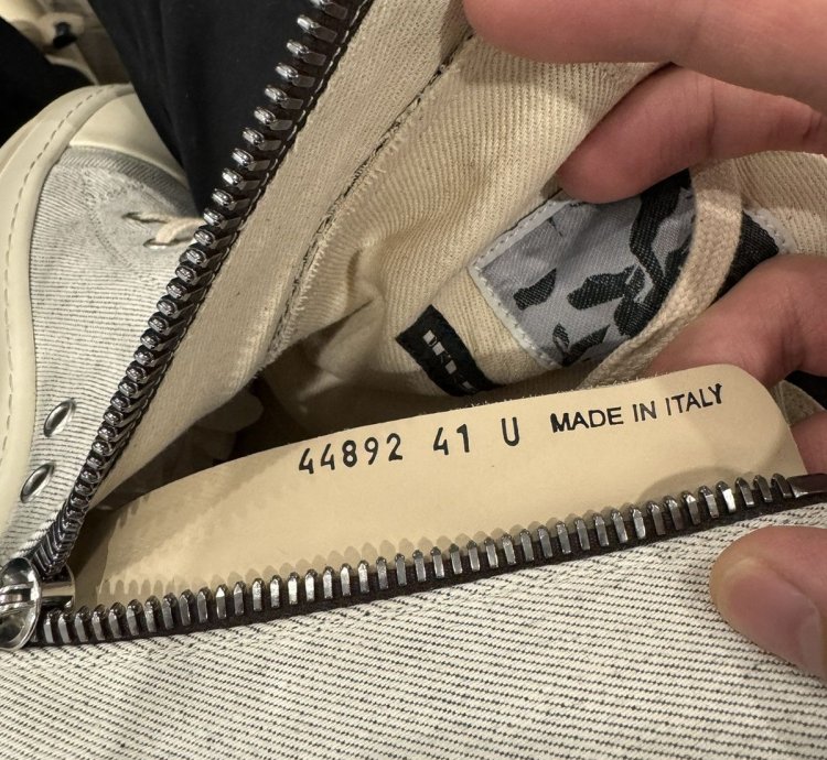 Size 41 NEW WITH TOTE RICK OWENS HIGH TOP RAMONES