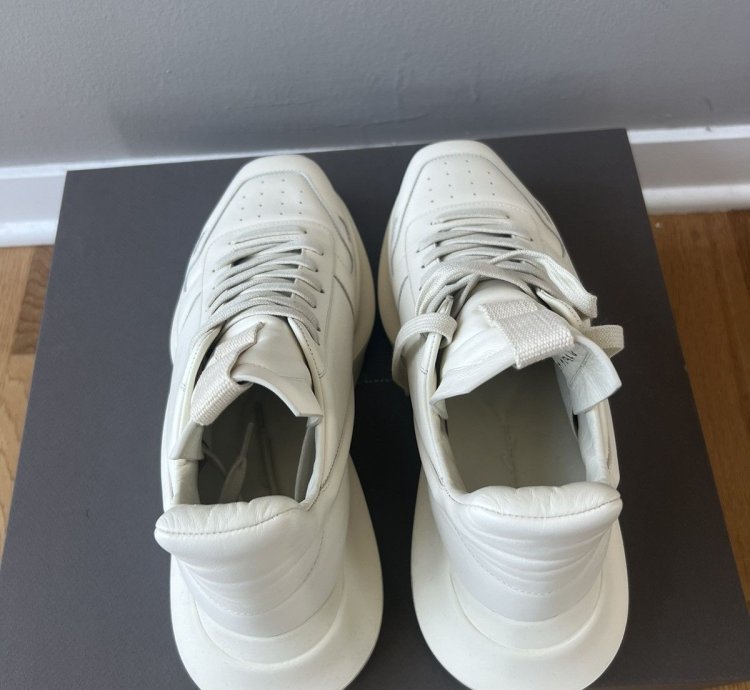 SS22 FOGACHINE Geth Runner