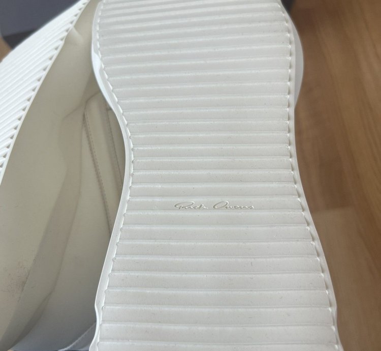 SS22 FOGACHINE Geth Runner