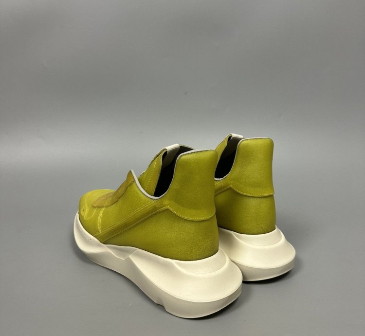 SS23 EDFU Apparation Leather Geth Runners