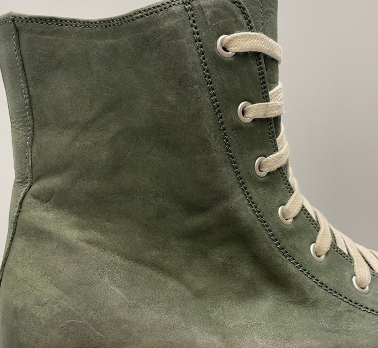 SS23 Suede Leather Ramones